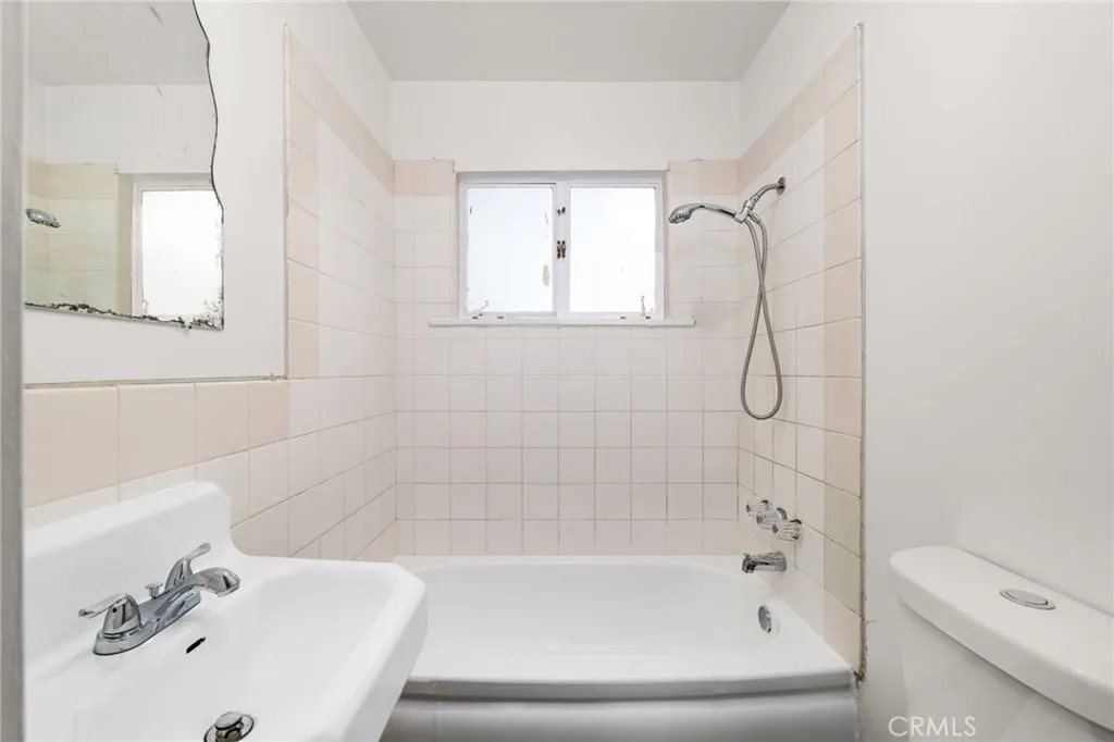 3024 Pine, Riverside, California 92501 home-pic-38