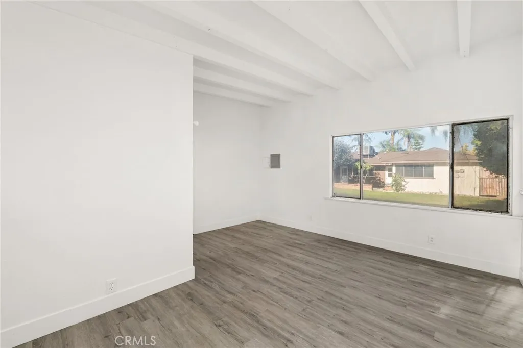 3024 Pine, Riverside, California 92501 home-pic-37