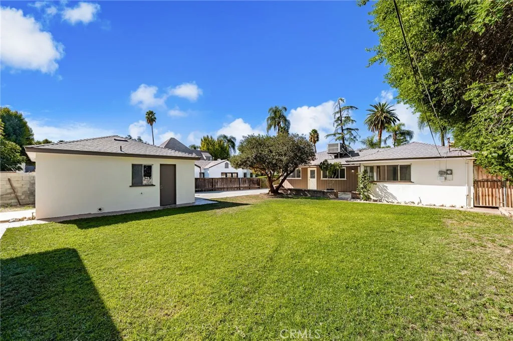 3024 Pine, Riverside, California 92501 home-pic-23