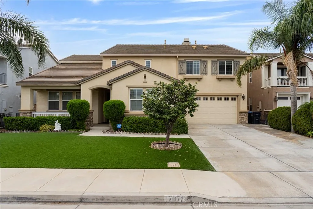 7871 Slate Creek, Eastvale, California 92880 home-pic-3