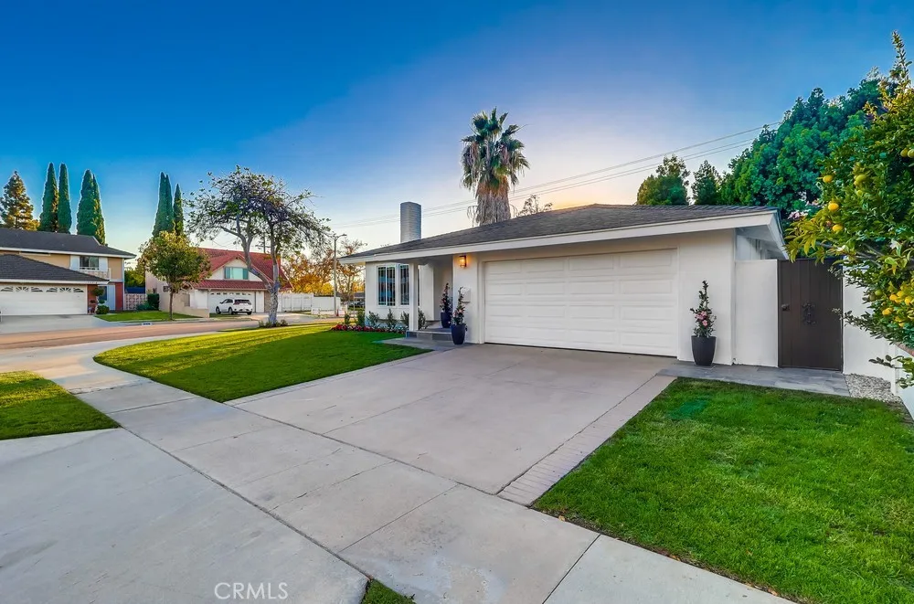 18733 Holmes Avenue, Cerritos, California 90703 home-pic-3