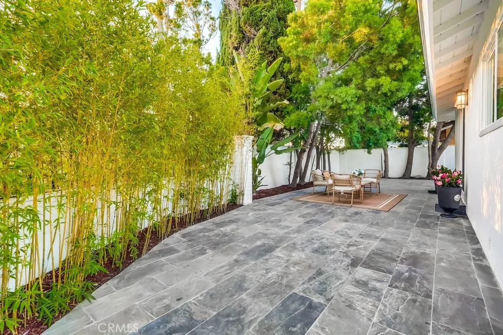18733 Holmes Avenue, Cerritos, California 90703 home-pic-49
