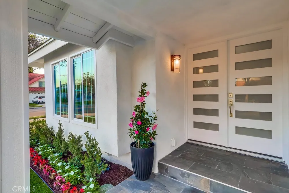 18733 Holmes Avenue, Cerritos, California 90703 home-pic-6