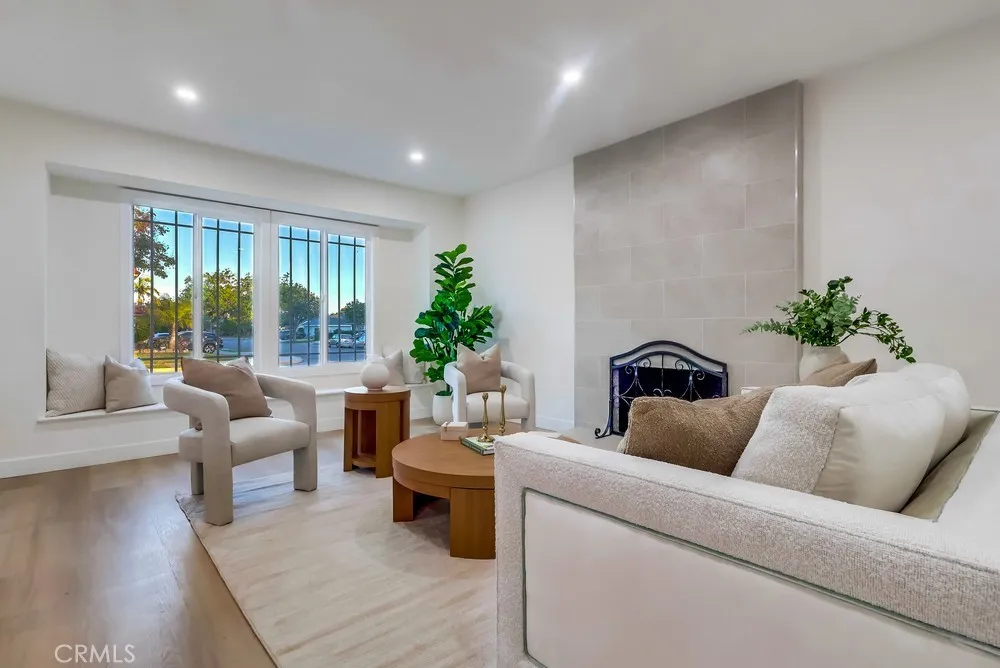 18733 Holmes Avenue, Cerritos, California 90703 home-pic-11