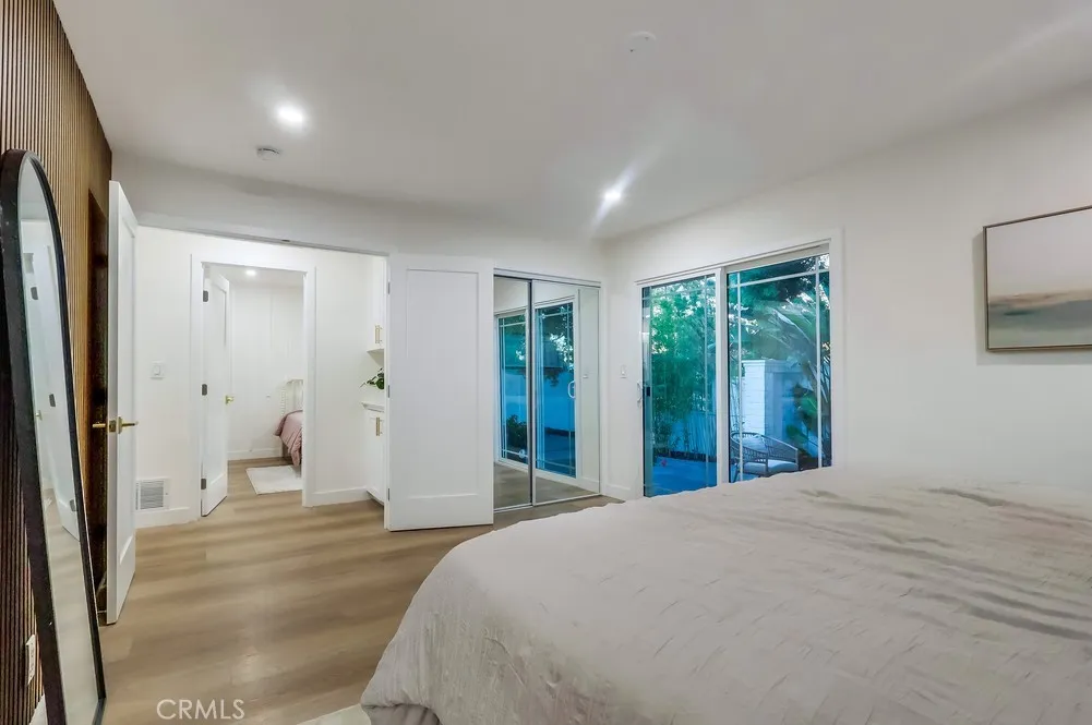 18733 Holmes Avenue, Cerritos, California 90703 home-pic-29