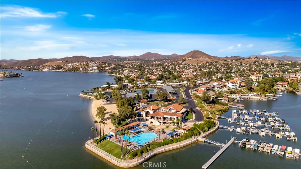 29707 Yellow Gold Drive, Canyon Lake, California 92587 home-pic-53