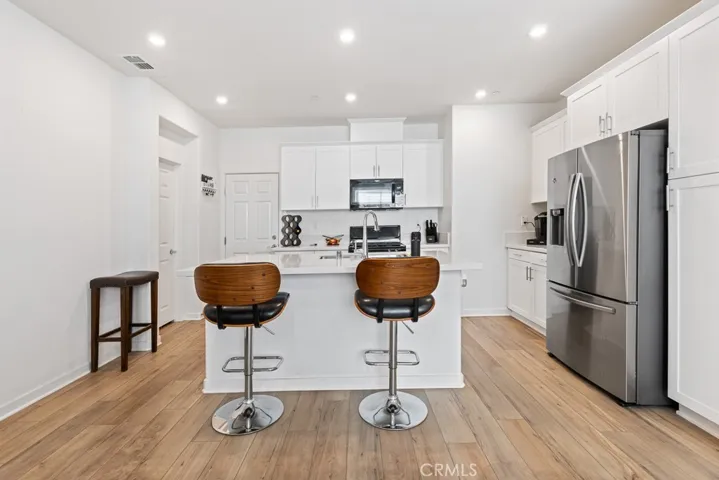 975 W Clover, Rialto, California 92376