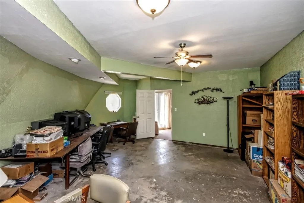 45985 Cottonwood Road, Newberry Springs, California 92365 home-pic-23