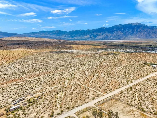 10 Acres 18th Ave