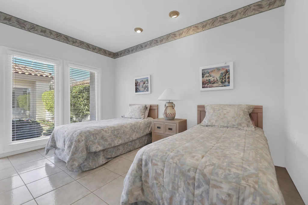 56805 Merion, La Quinta, California 92253 home-pic-32