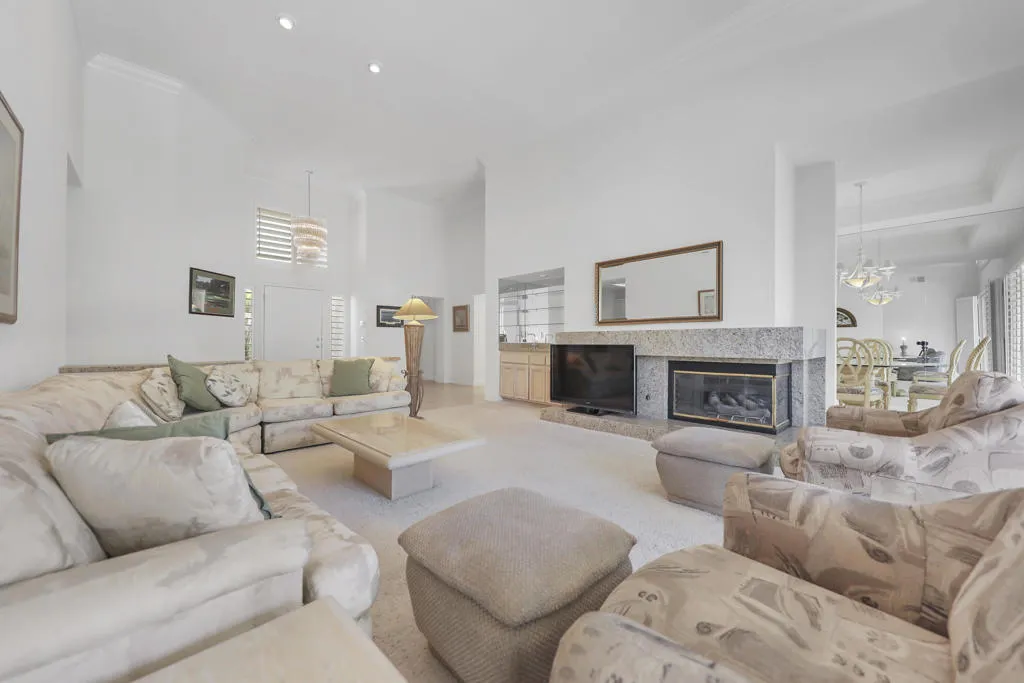 56805 Merion, La Quinta, California 92253 home-pic-6