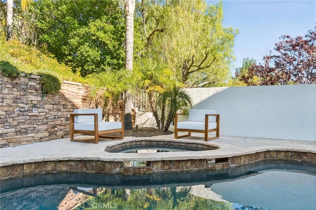 26511 Brooks Circle, Stevenson Ranch, California 91381 home-pic-47