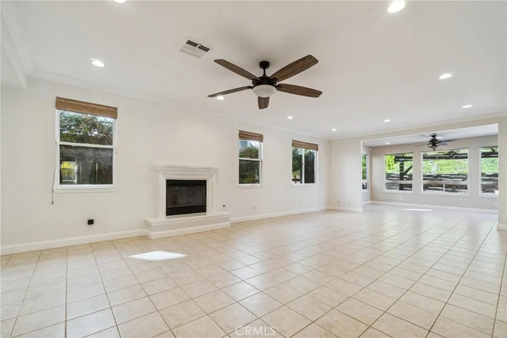 26511 Brooks Circle, Stevenson Ranch, California 91381 home-pic-16