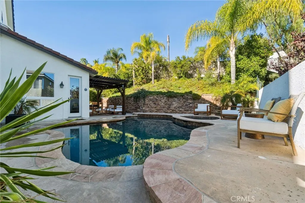 26511 Brooks Circle, Stevenson Ranch, California 91381 home-pic-45