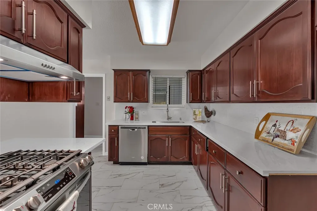 3061 El Capitan, Merced, California 95340 home-pic-18