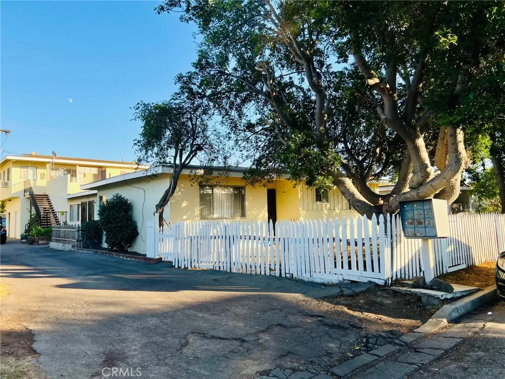 12922 Shackelford Ln, Garden Grove, California 92841 home-pic-10