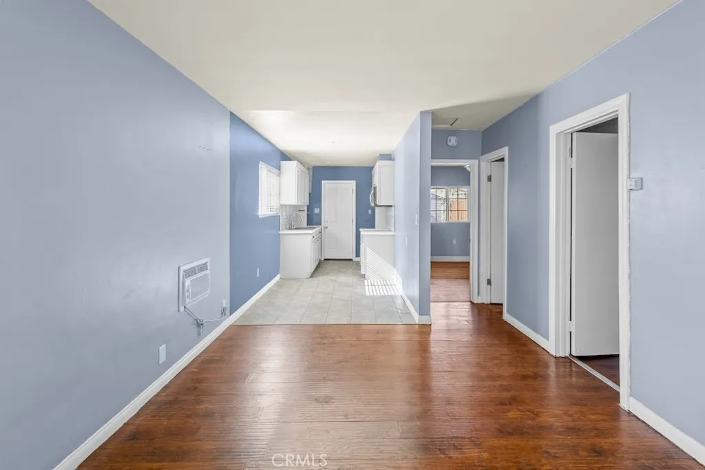 8241 Alix, Los Angeles, California 90001 home-pic-9