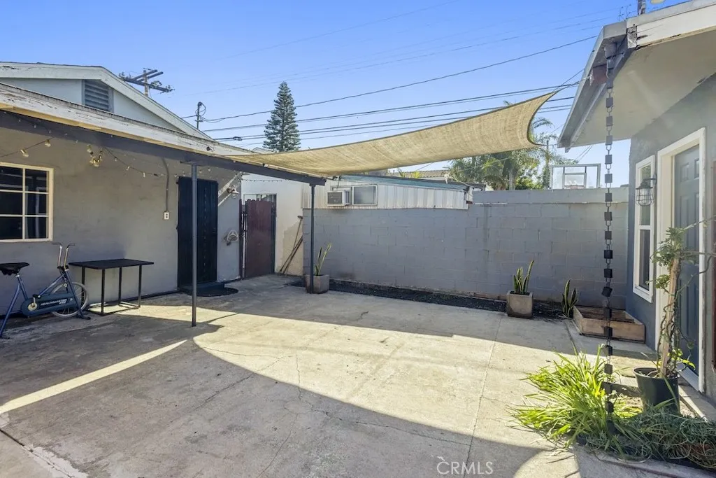 8241 Alix, Los Angeles, California 90001 home-pic-27