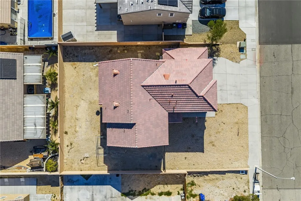 13011 Whispering Creek, Victorville, California 92395 home-pic-48