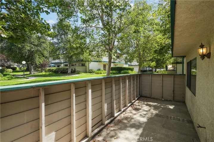 23542 Newhall Avenue 5, Newhall, California 91321