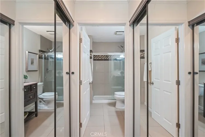 23542 Newhall Avenue 5, Newhall, California 91321
