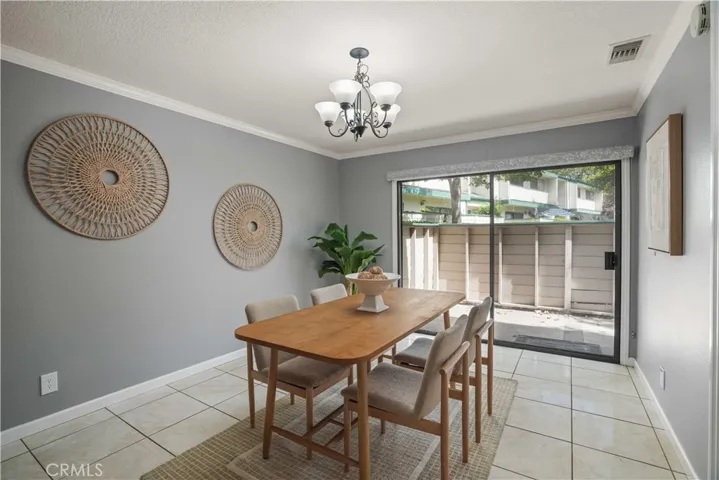 23542 Newhall Avenue 5, Newhall, California 91321