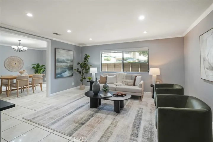 23542 Newhall Avenue 5, Newhall, California 91321