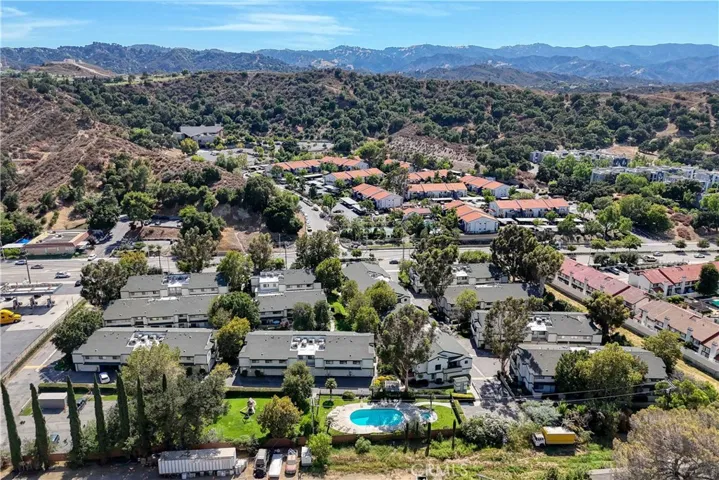 23542 Newhall Avenue 5, Newhall, California 91321