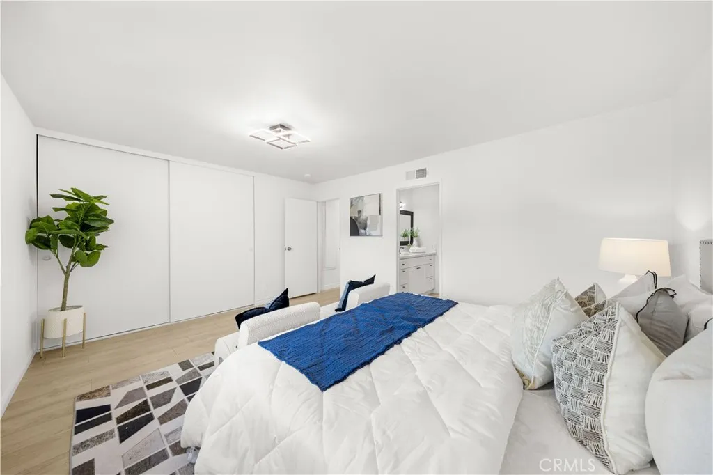 5340 Village Circle Drive, Temple City, California 91780 home-pic-15