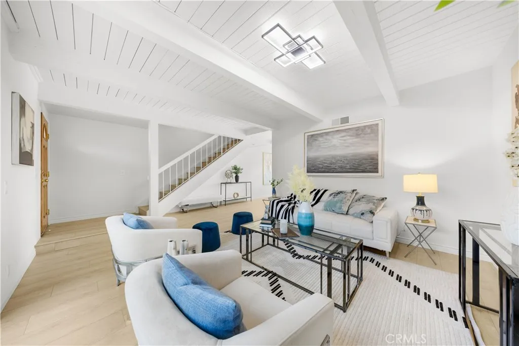 5340 Village Circle Drive, Temple City, California 91780 home-pic-2
