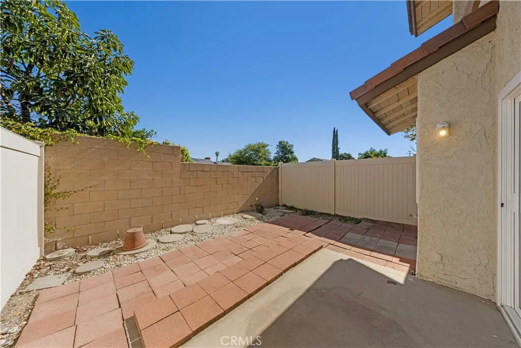 5340 Village Circle Drive, Temple City, California 91780 home-pic-22