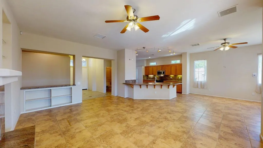 1123 E Circulo San Sorrento Road, Palm Springs, California 92262 home-pic-30