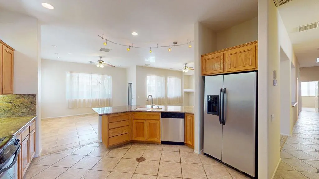 1123 E Circulo San Sorrento Road, Palm Springs, California 92262 home-pic-22