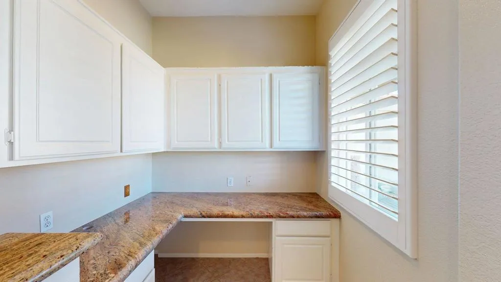 1123 E Circulo San Sorrento Road, Palm Springs, California 92262 home-pic-19