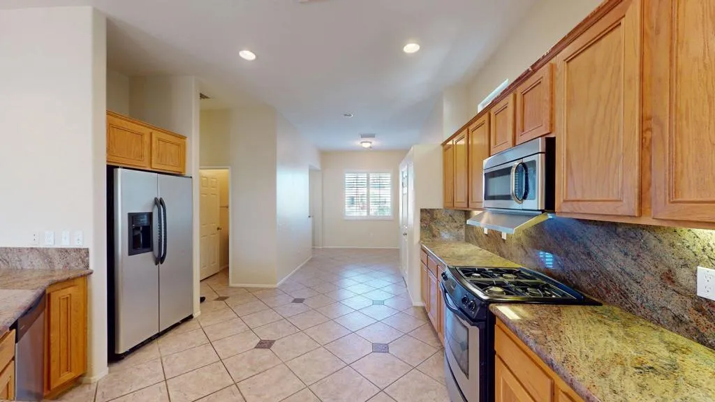1123 E Circulo San Sorrento Road, Palm Springs, California 92262 home-pic-25