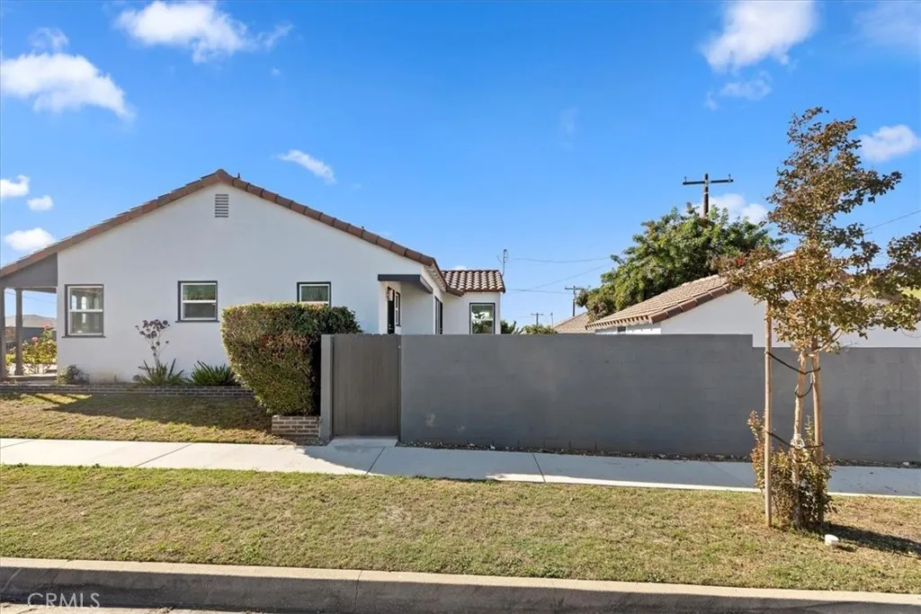 1905 W 115th, Los Angeles, California 90047 home-pic-41
