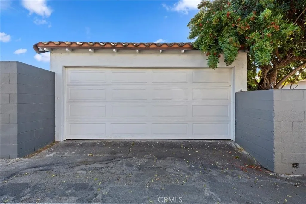 1905 W 115th, Los Angeles, California 90047 home-pic-40