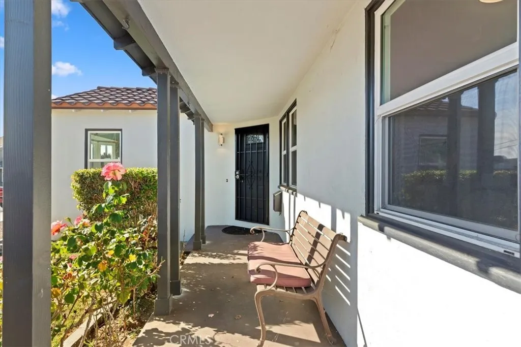 1905 W 115th, Los Angeles, California 90047 home-pic-4