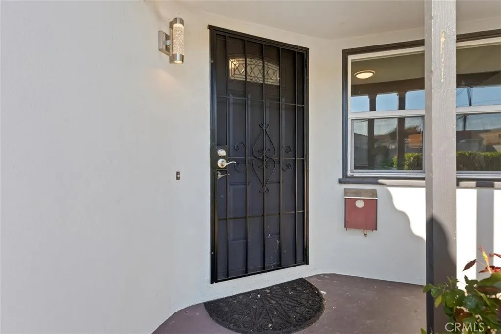 1905 W 115th, Los Angeles, California 90047 home-pic-45
