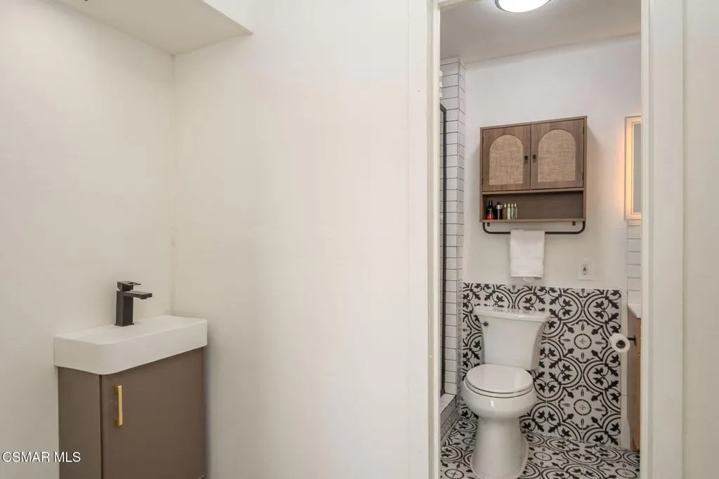 3305 Henry Drive, Newbury Park, California 91320 home-pic-12