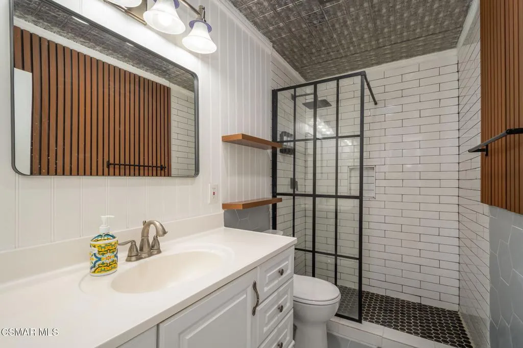 3305 Henry Drive, Newbury Park, California 91320 home-pic-17