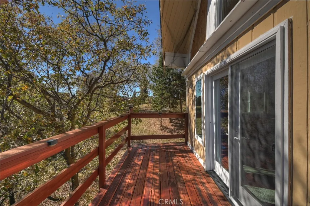 27721 St Bernard Lane, Lake Arrowhead, California 92352 home-pic-39
