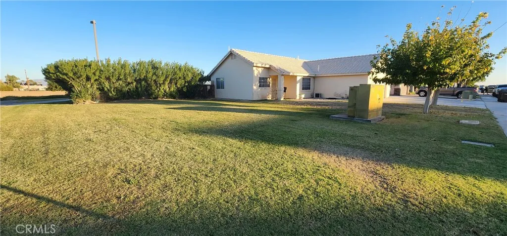 156 Shaded Palm, Blythe, California 92225 home-pic-1