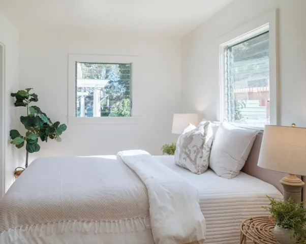 113 14th Street, Pacific Grove, California 93950