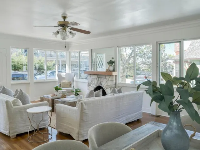 113 14th Street, Pacific Grove, California 93950