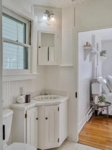 113 14th Street, Pacific Grove, California 93950