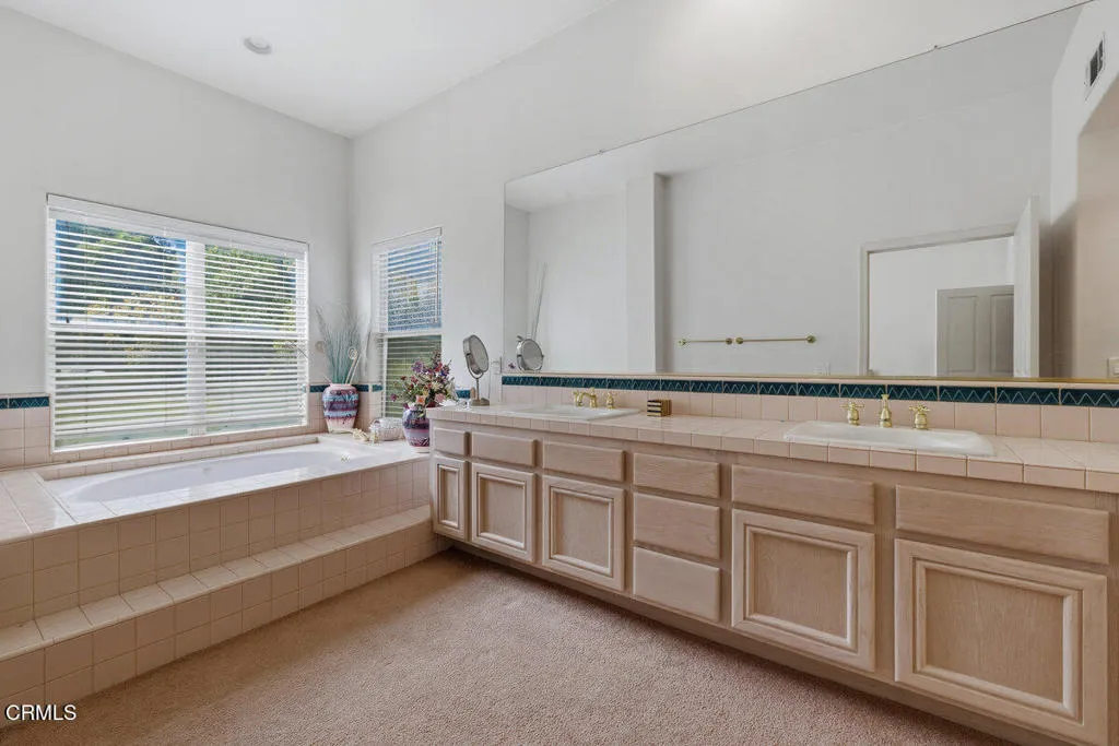 1251 Via Latina Drive, Camarillo, California 93012 home-pic-30