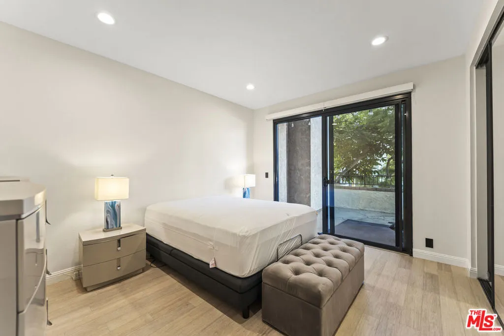 8110 Manitoba Street 114, Playa Del Rey, California 90293 home-pic-21