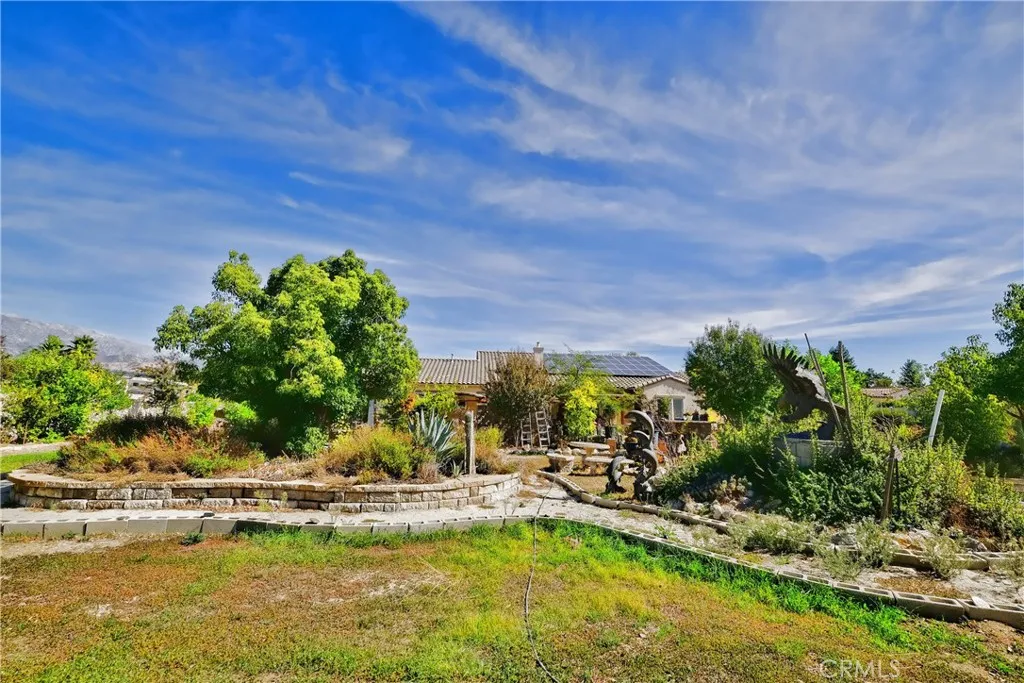 1791 Hannon, Cherry Valley, California 92223 home-pic-32