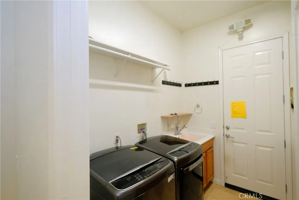 1791 Hannon, Cherry Valley, California 92223 home-pic-39